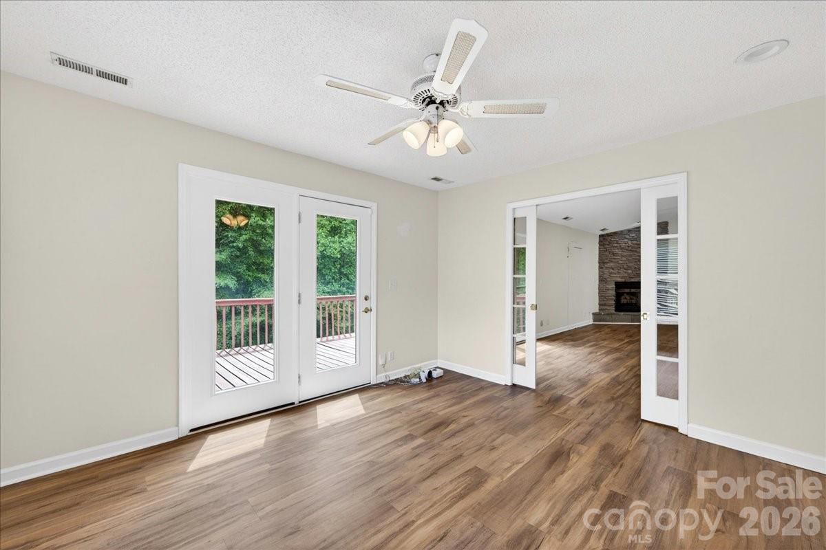 148 Miss Ellie Lane Gastonia NC 28056