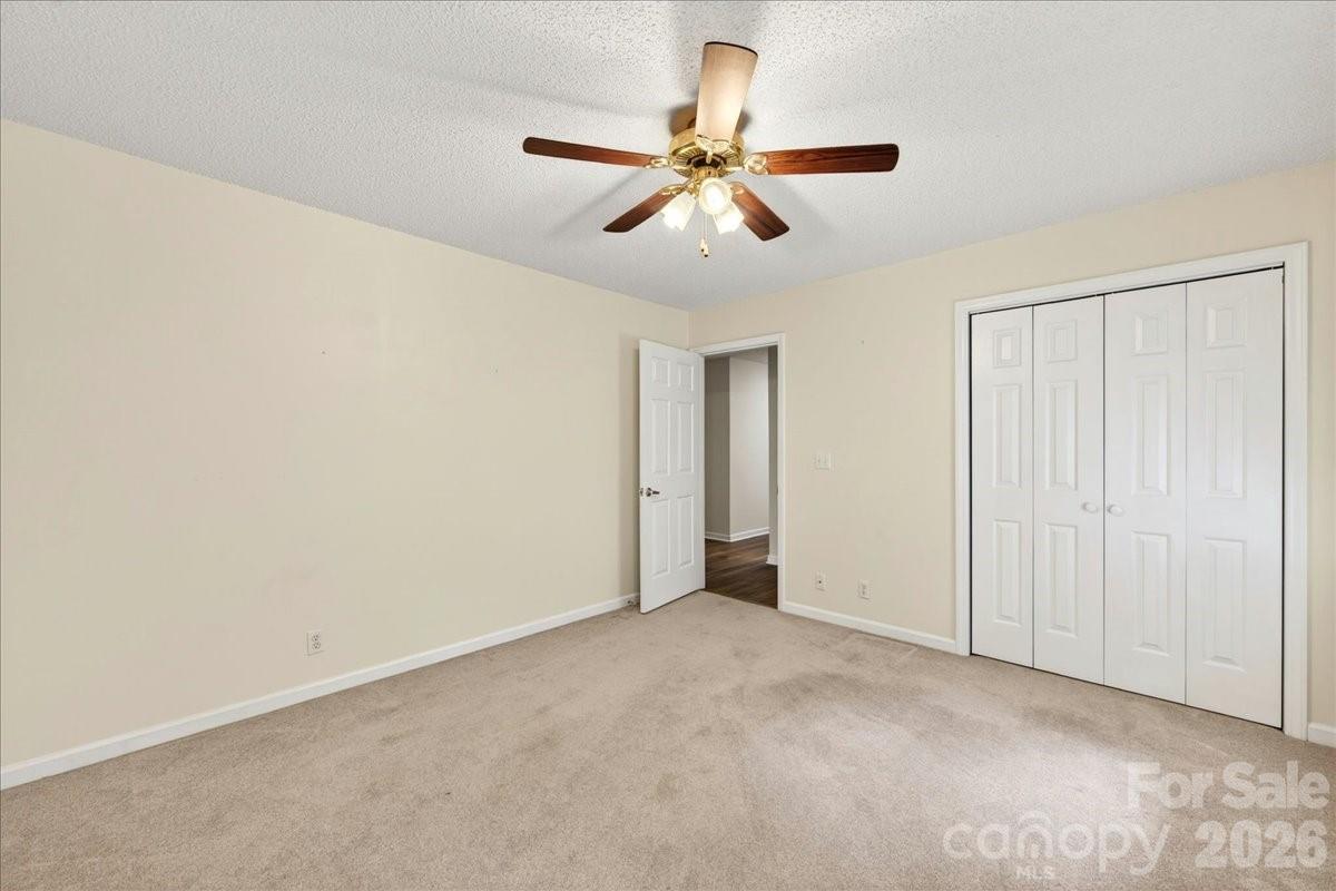 148 Miss Ellie Lane Gastonia NC 28056