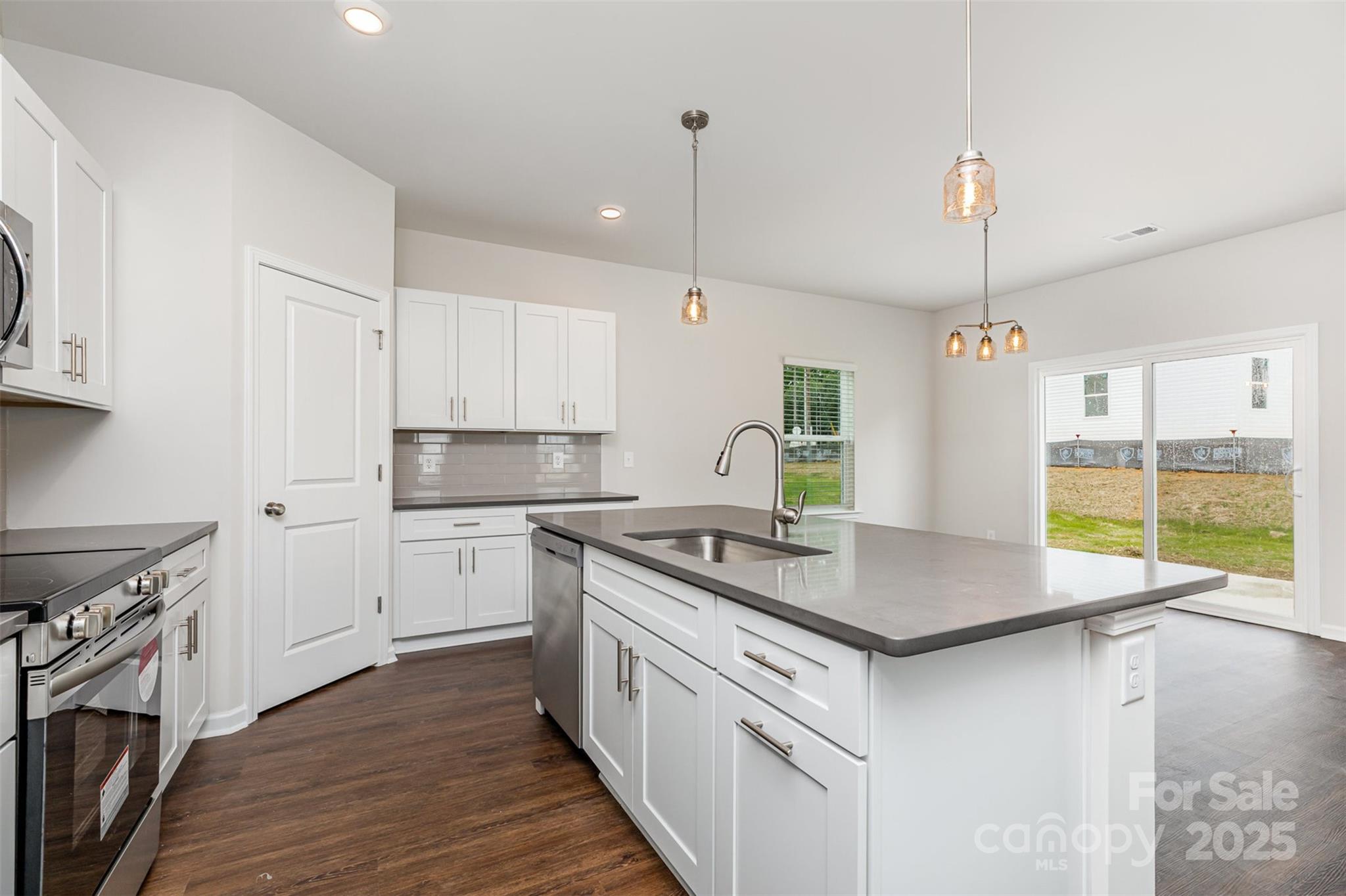 2039 Sadler Woods Lane Charlotte NC 28214