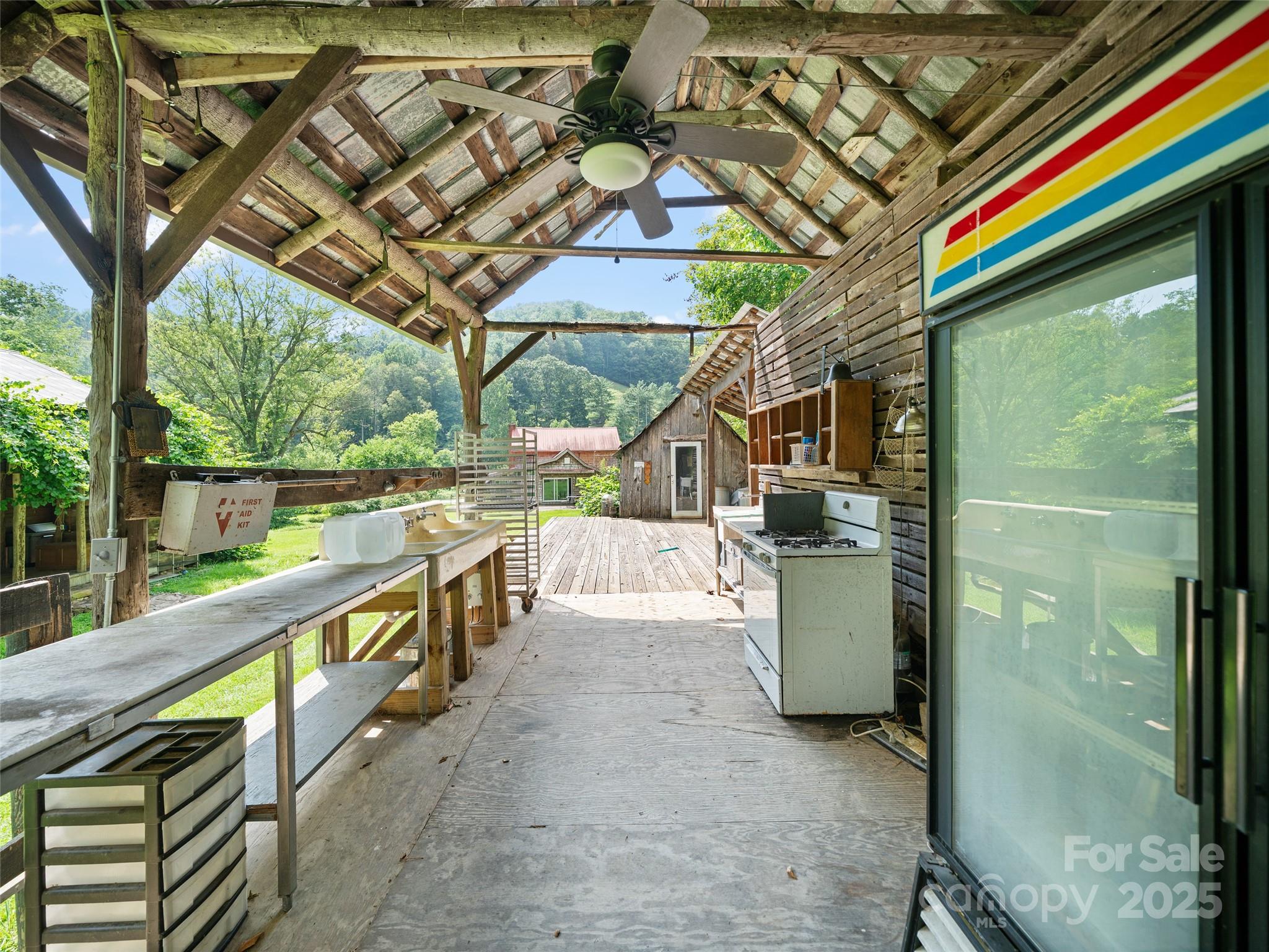9065 Nc 63 Highway Leicester NC 28748
