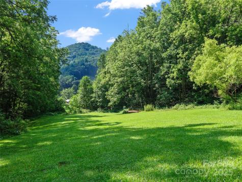 9065 Nc 63 Highway Leicester NC 28748