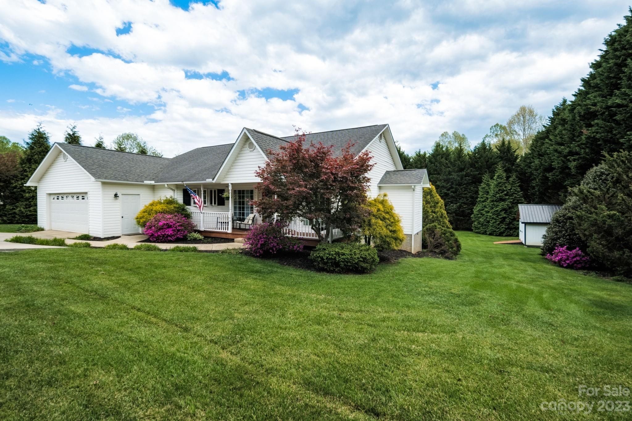 109 Meadow Run Asheville NC 28806