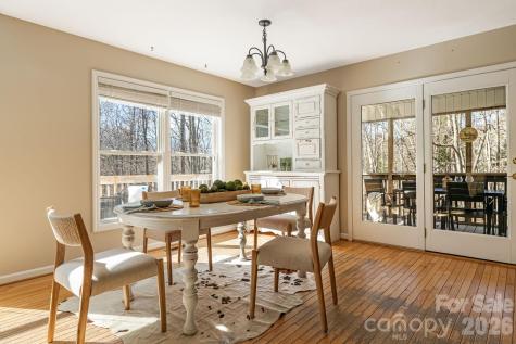 269 Woodstock Drive Burnsville NC 28714