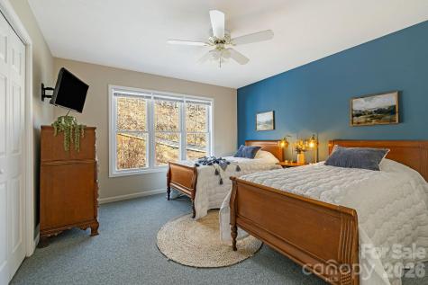 269 Woodstock Drive Burnsville NC 28714