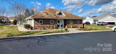 11-C Heather Way Candler NC 28715
