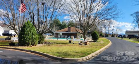 11-C Heather Way Candler NC 28715