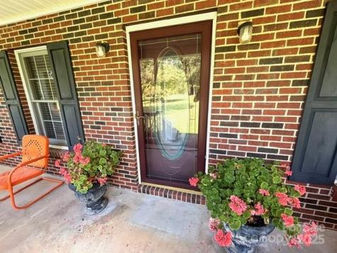 912 Redwood Lane Chester SC 29706