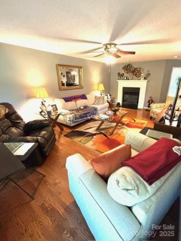 912 Redwood Lane Chester SC 29706