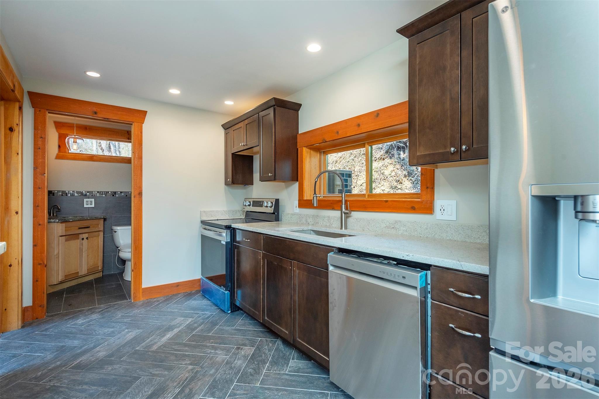 316 Oakdale Drive Hendersonville NC 28791