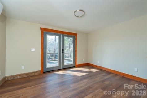 316 Oakdale Drive Hendersonville NC 28791