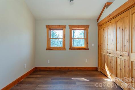 316 Oakdale Drive Hendersonville NC 28791