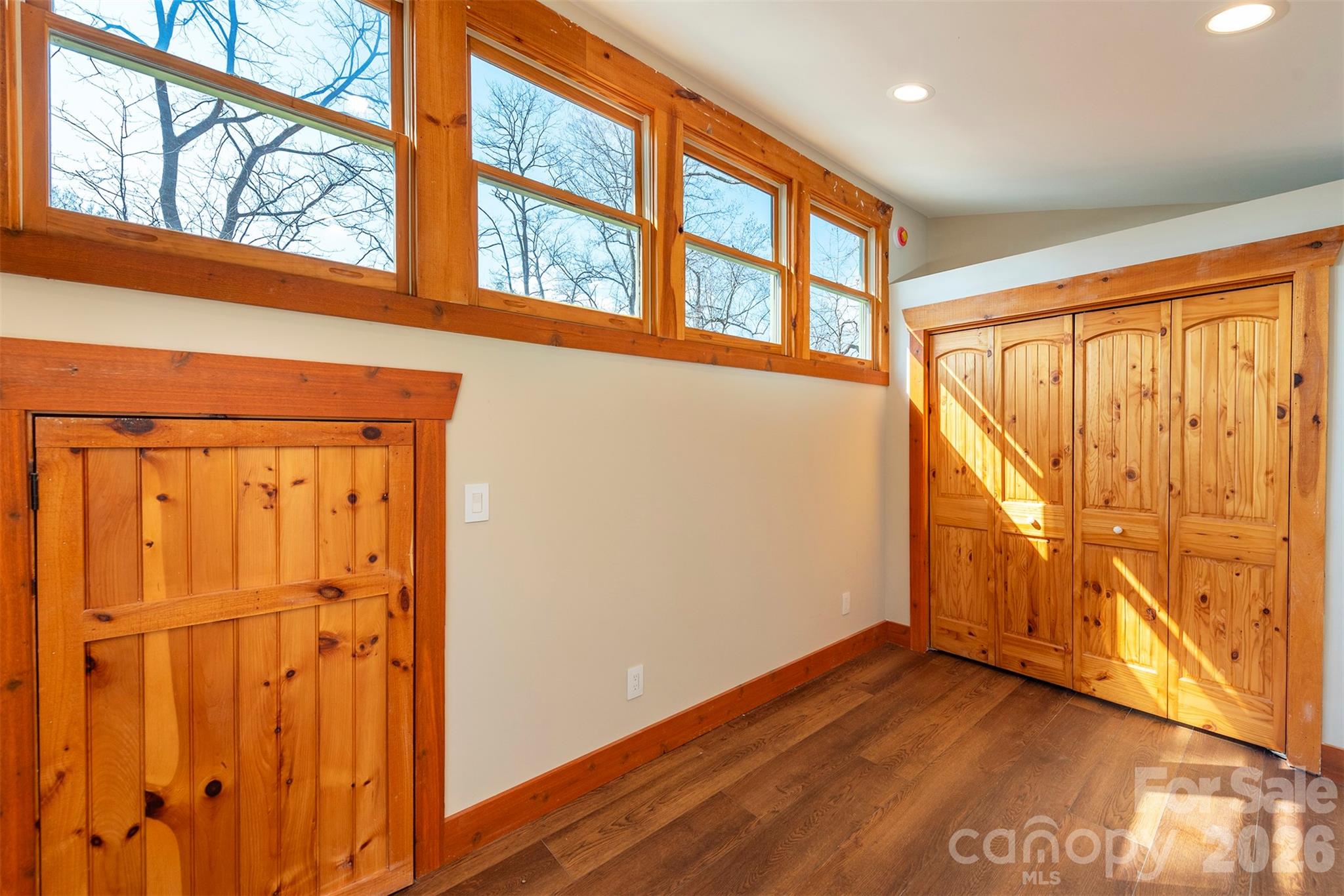 316 Oakdale Drive Hendersonville NC 28791
