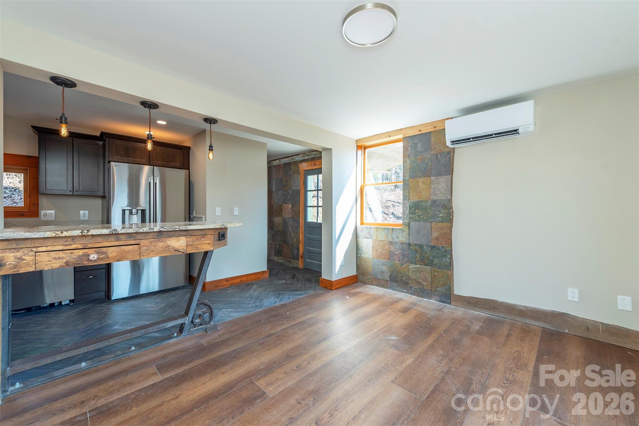 316 Oakdale Drive Hendersonville NC 28791