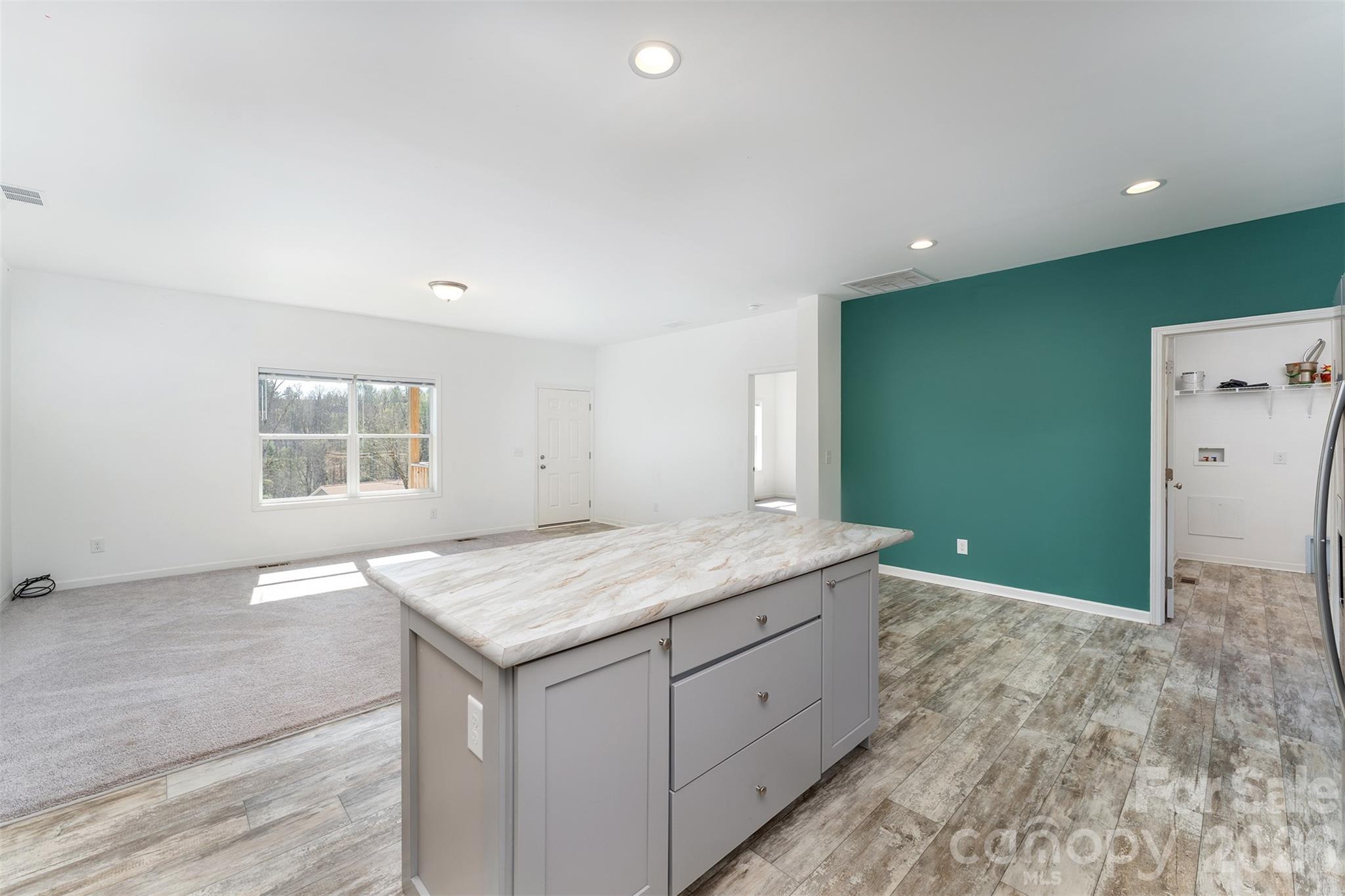 138 Indian Paintbrush Lane Alexander NC 28701