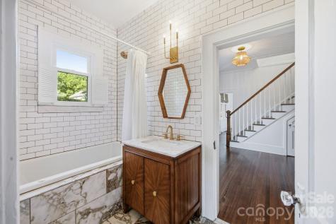 138 Woodland Street Davidson NC 28036
