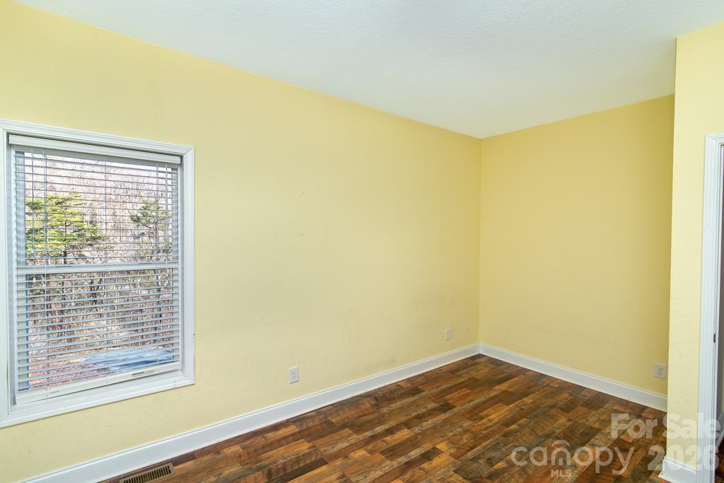 12 Chigger Ridge Road Sylva NC 28779