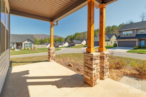 123 Water Leaf Drive Weaverville NC 28787