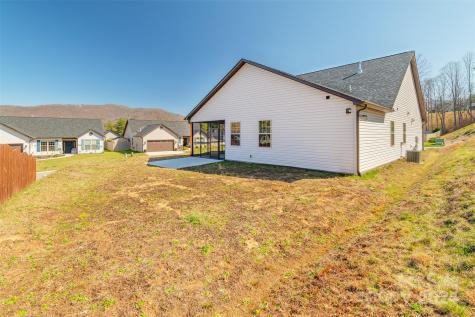 123 Water Leaf Drive Weaverville NC 28787