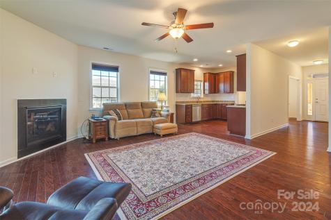 123 Water Leaf Drive Weaverville NC 28787
