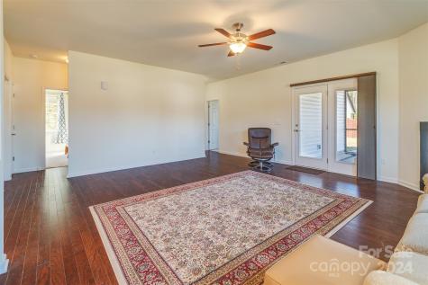 123 Water Leaf Drive Weaverville NC 28787