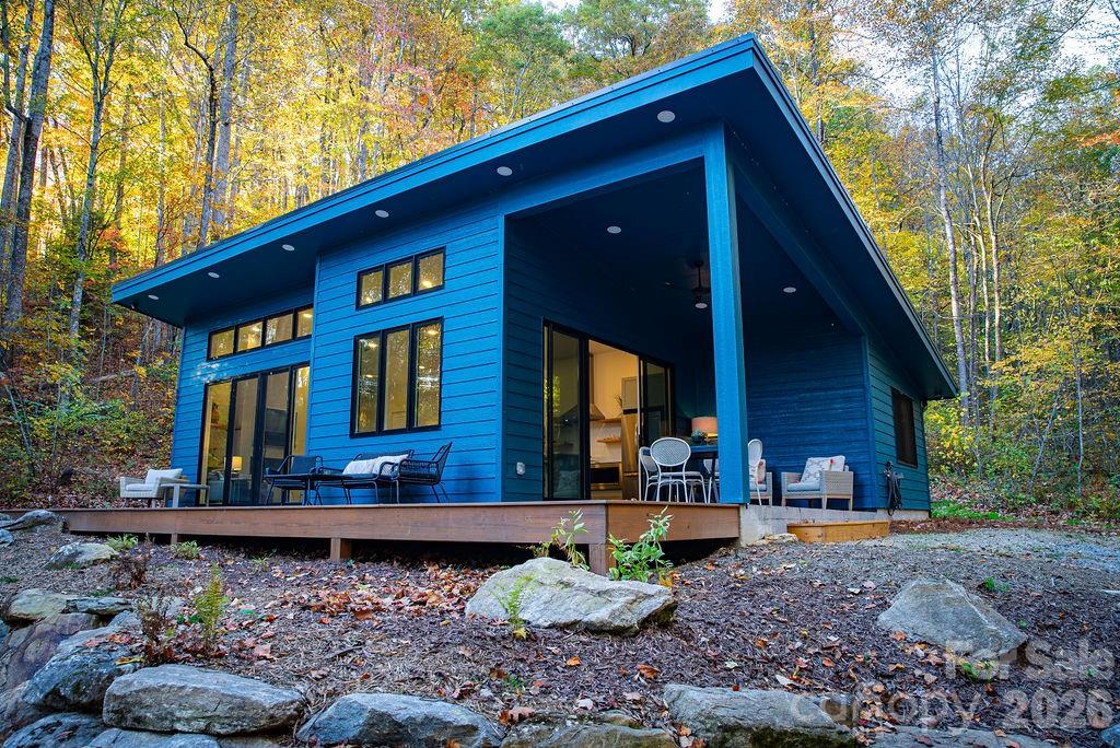 Hendersonville NC, 808 Mountain Cove Road