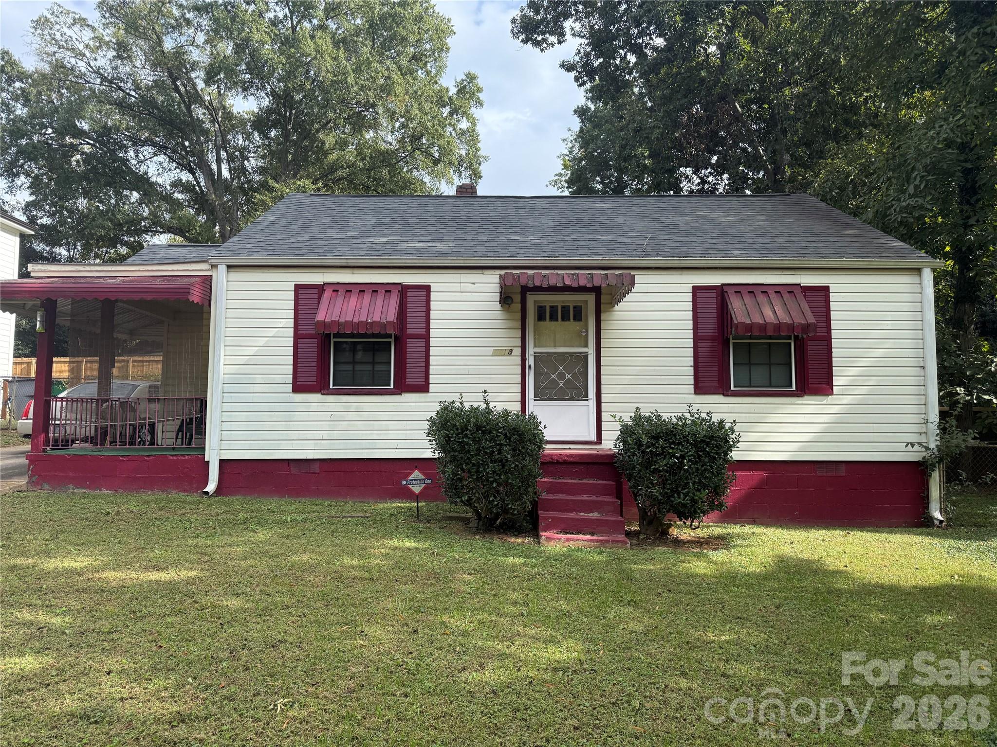 2618 Roslyn Avenue Charlotte NC 28208