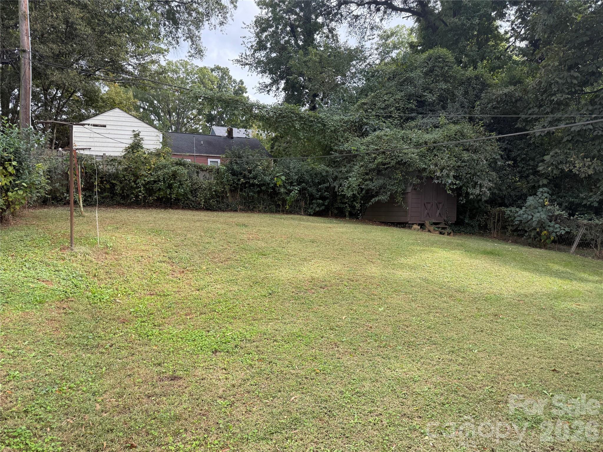 2618 Roslyn Avenue Charlotte NC 28208