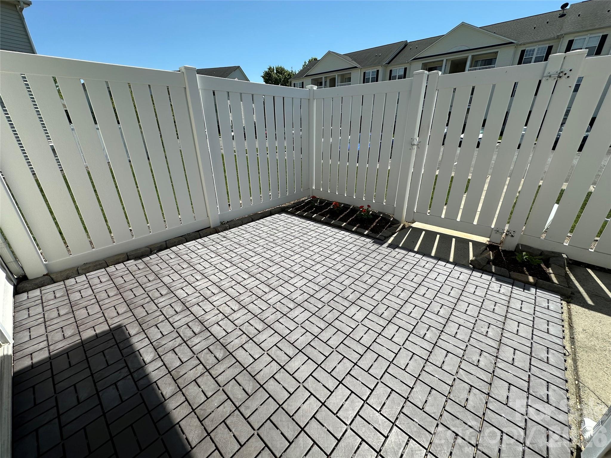 4047 Center Place Drive Harrisburg NC 28075