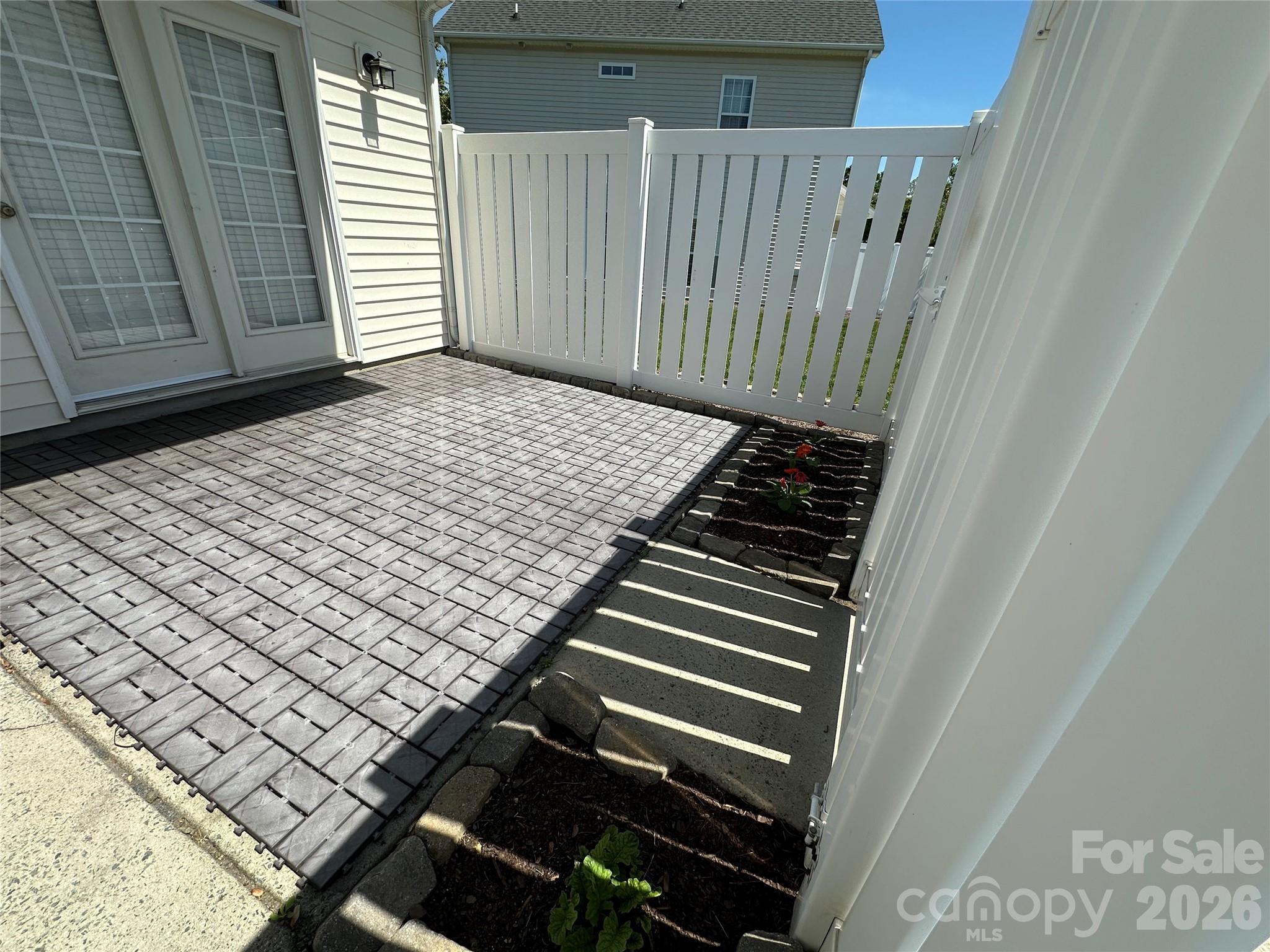 4047 Center Place Drive Harrisburg NC 28075