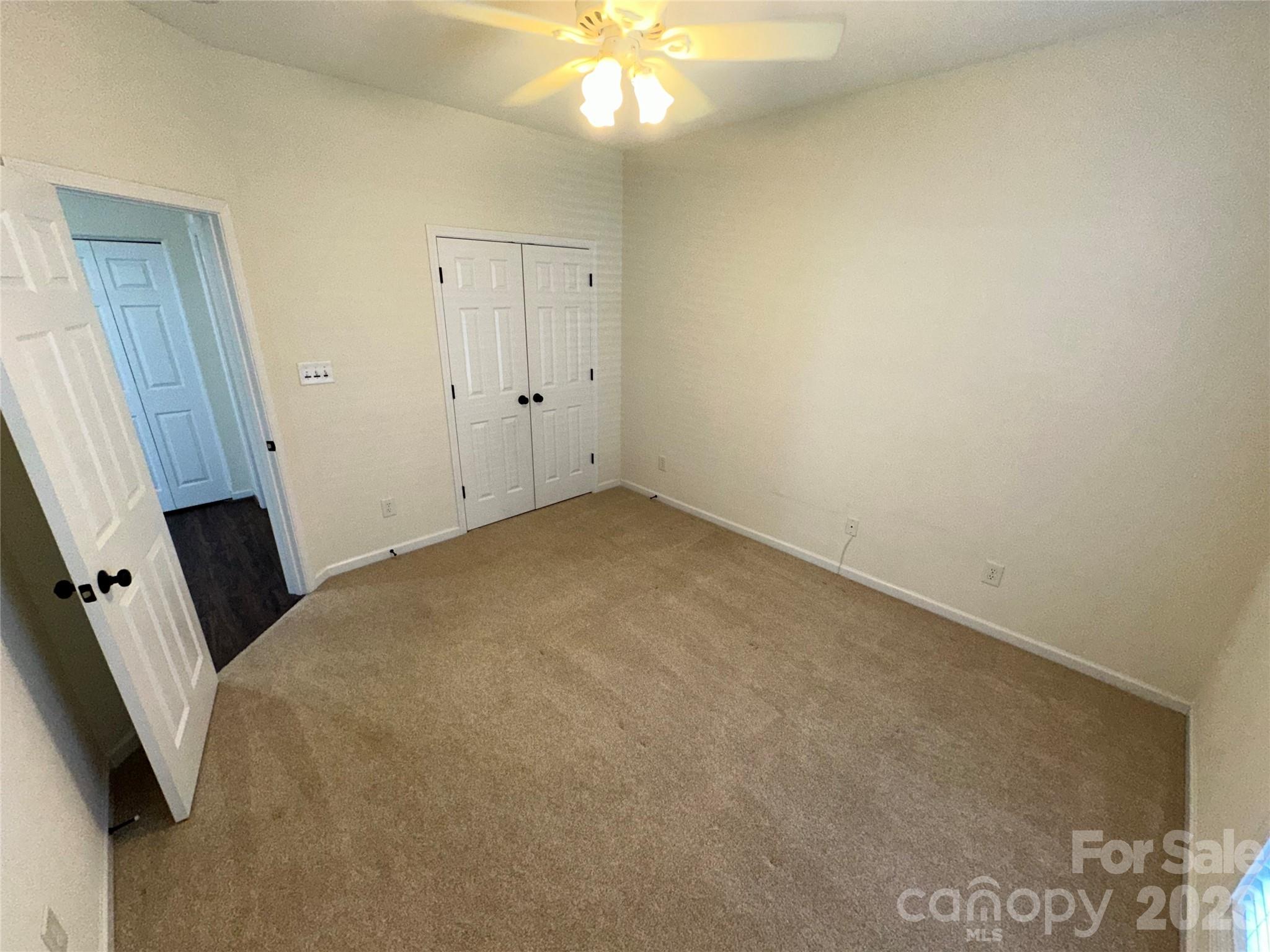 4047 Center Place Drive Harrisburg NC 28075