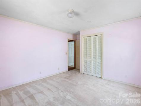 121 Hummingbird Lane Columbus NC 28722