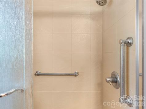 121 Hummingbird Lane Columbus NC 28722