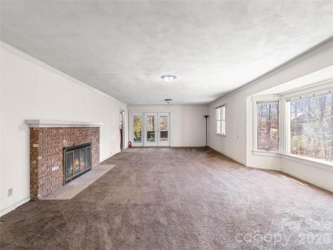 121 Hummingbird Lane Columbus NC 28722