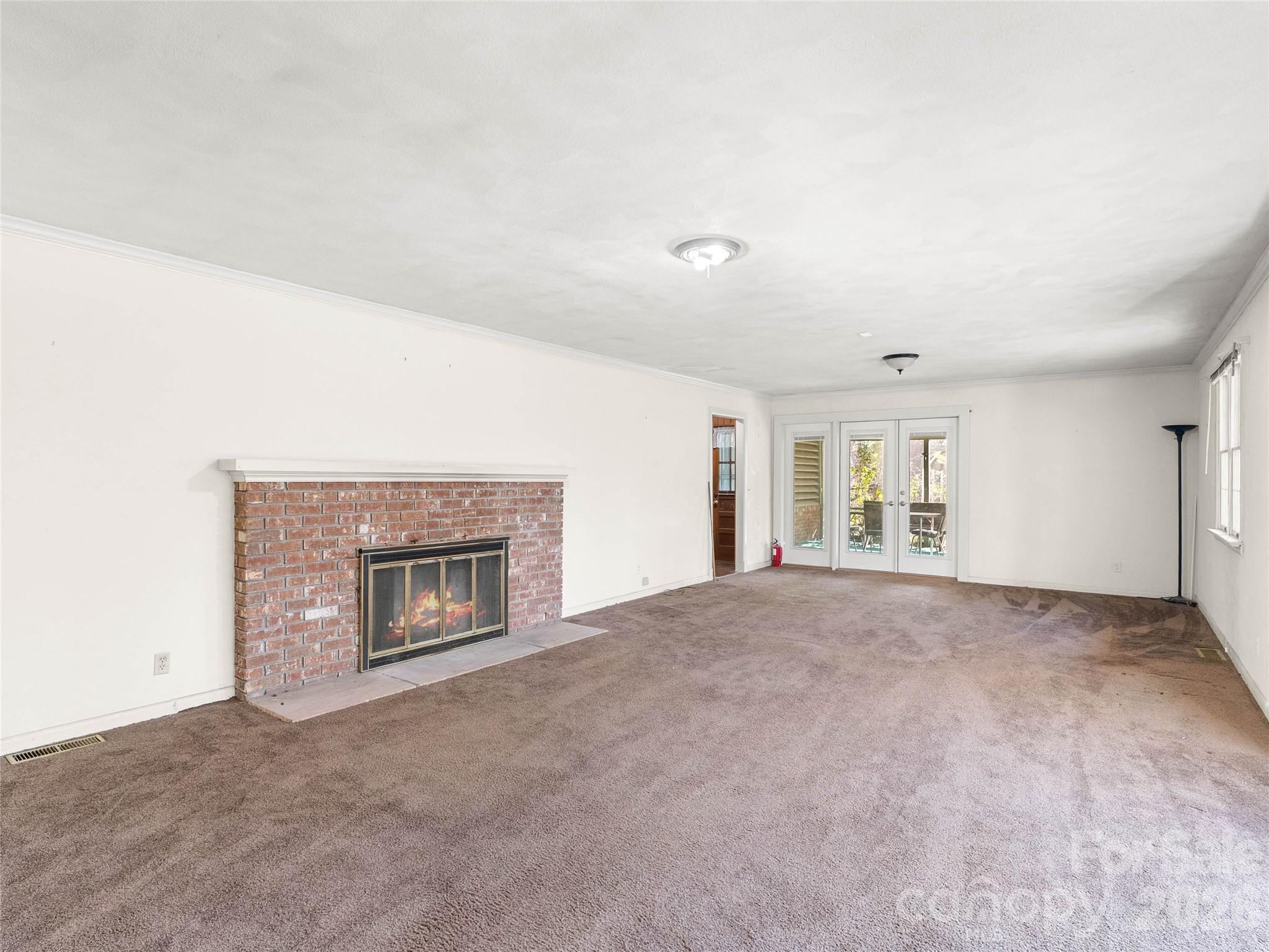 121 Hummingbird Lane Columbus NC 28722