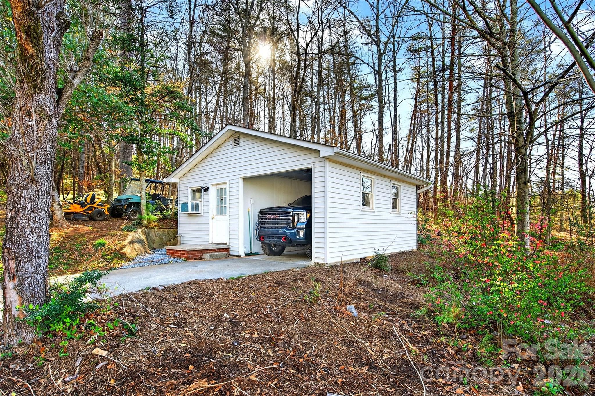 5395 Nc 226 S Road S Marion NC 28752