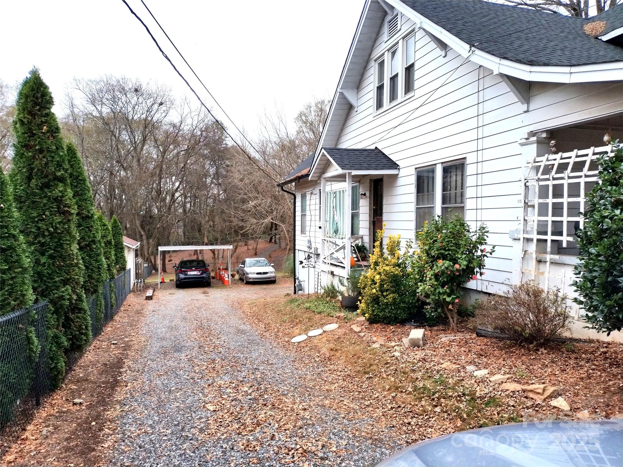 623 4th Avenue SW Hickory NC 28602