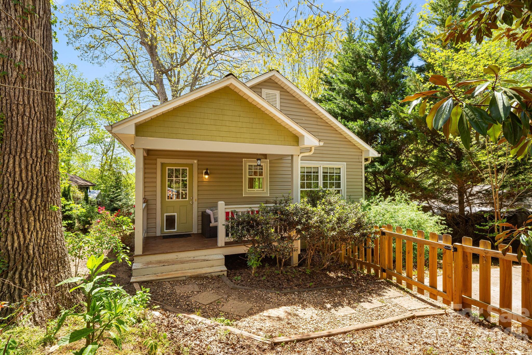 218 Appalachian Way Asheville NC 28806