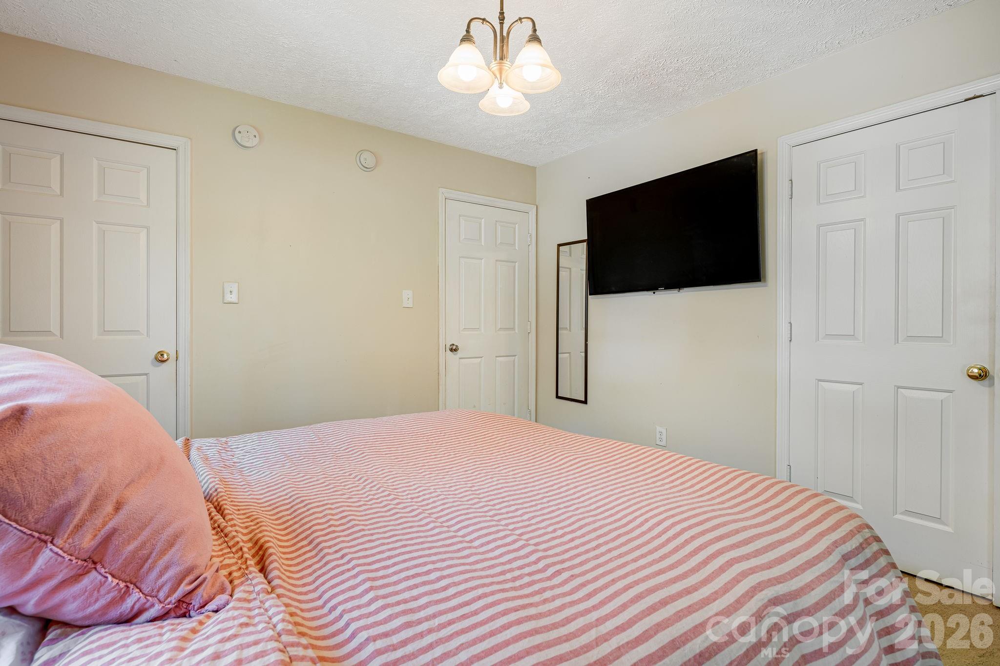 218 Appalachian Way Asheville NC 28806