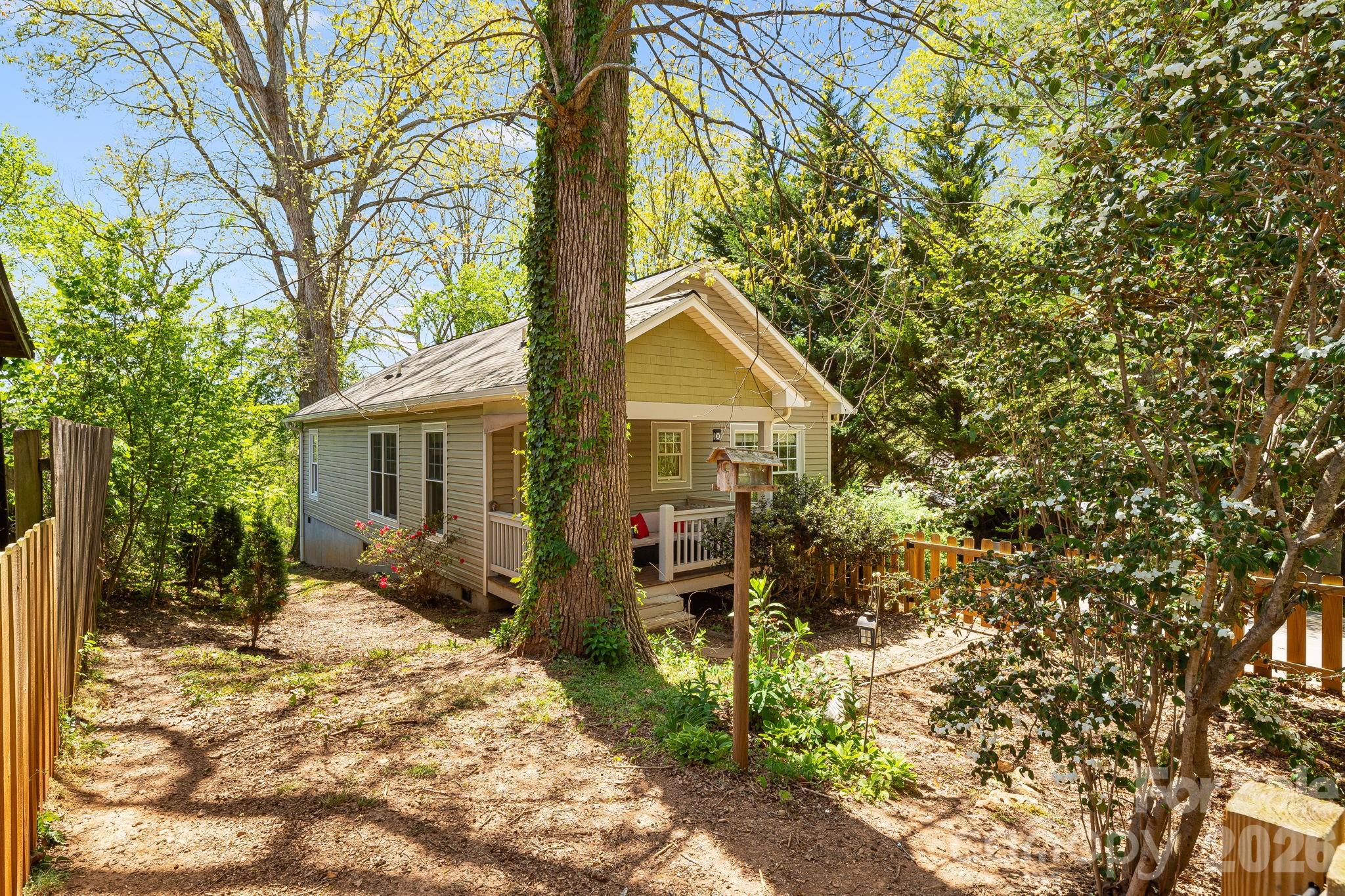 218 Appalachian Way Asheville NC 28806