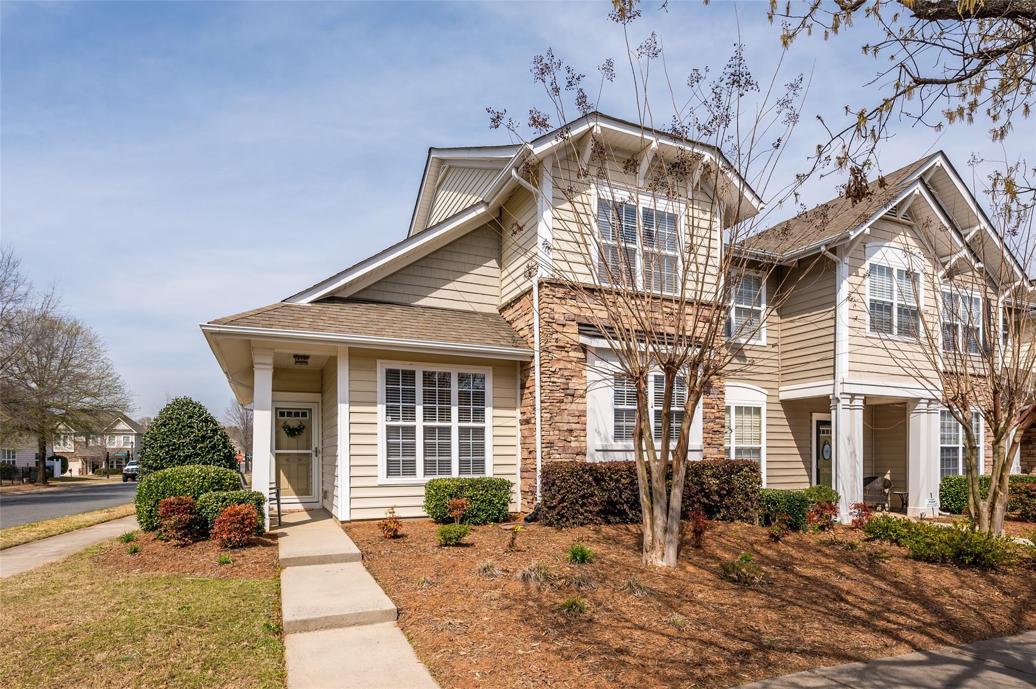 8056 Lynwood Square Waxhaw NC 28173