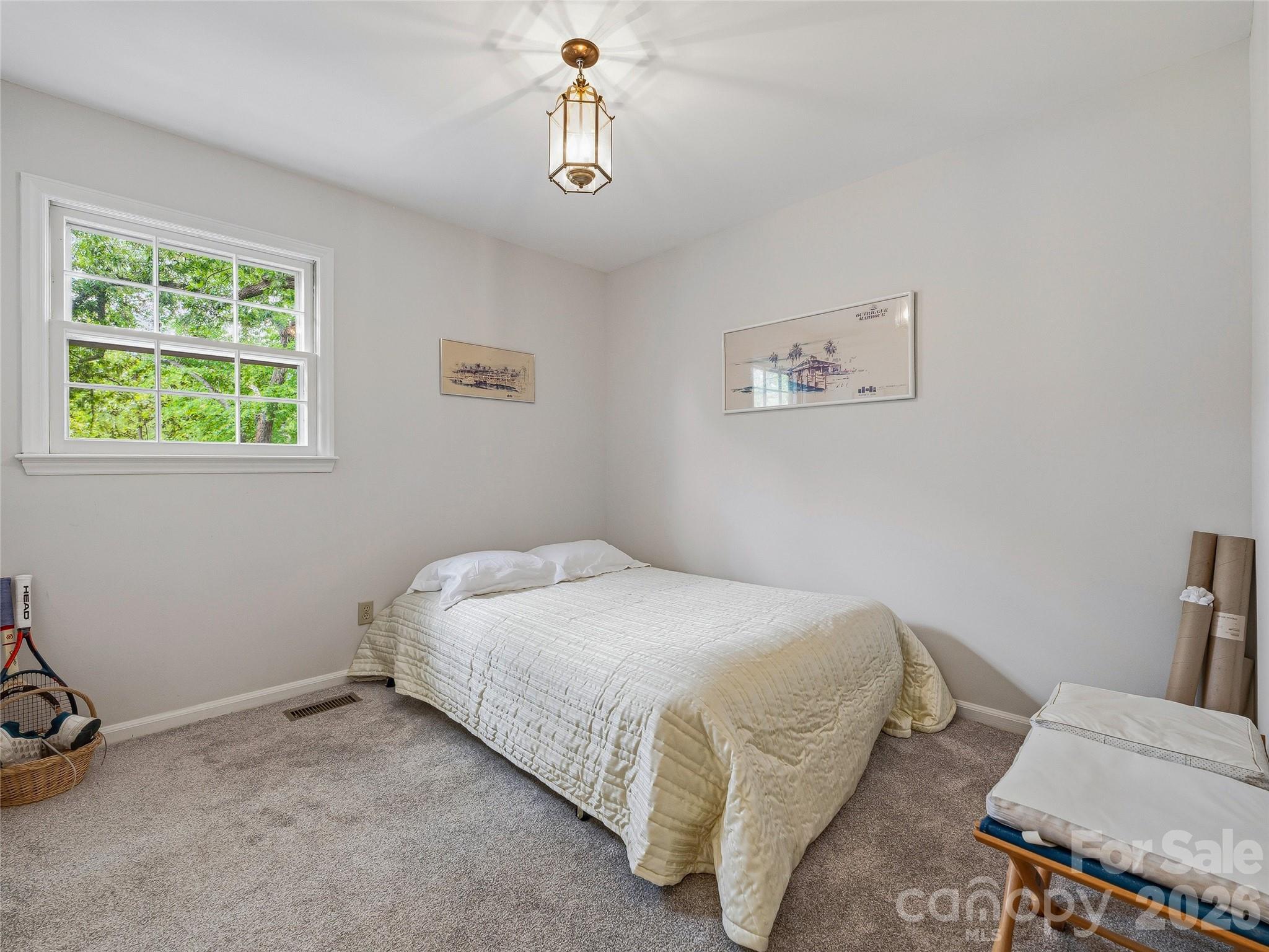 208 Applecross Lane Hendersonville NC 28791