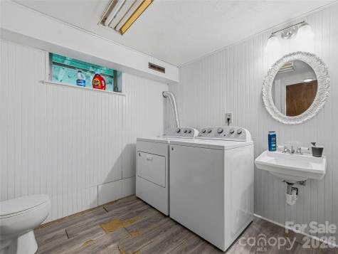 208 Applecross Lane Hendersonville NC 28791