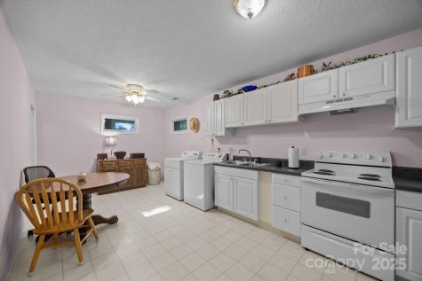 124 Lytle Cove Road Swannanoa NC 28778