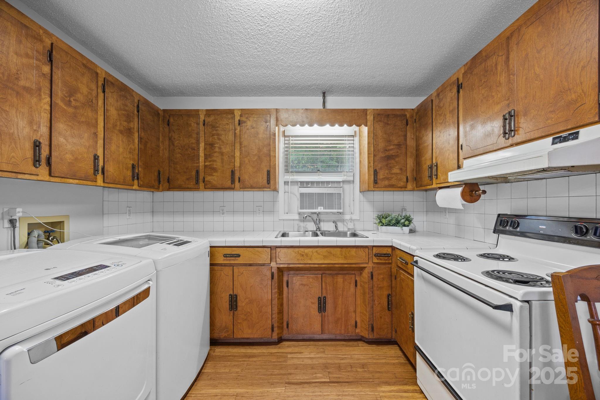 124 Lytle Cove Road Swannanoa NC 28778