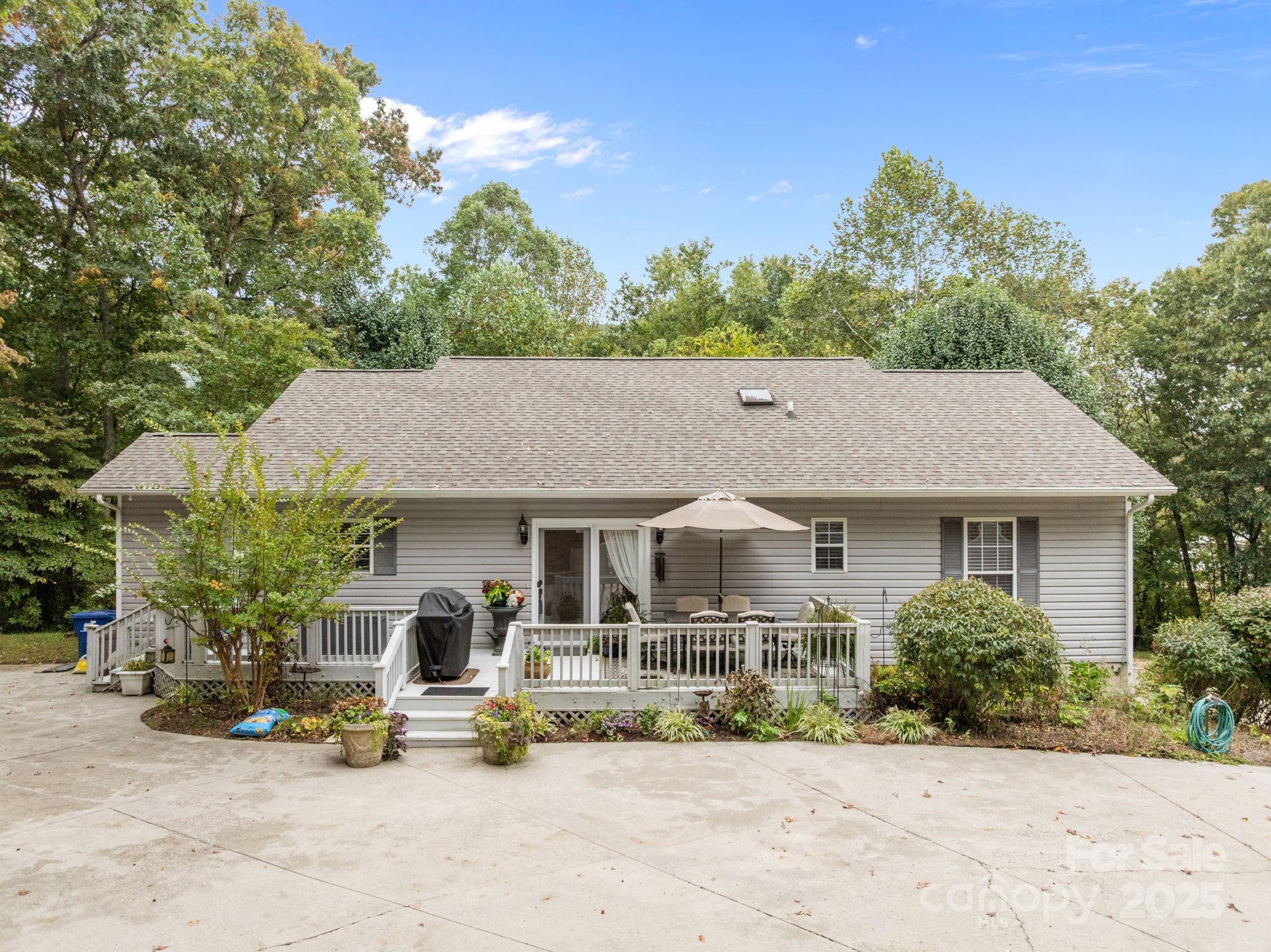 124 Lytle Cove Road Swannanoa NC 28778