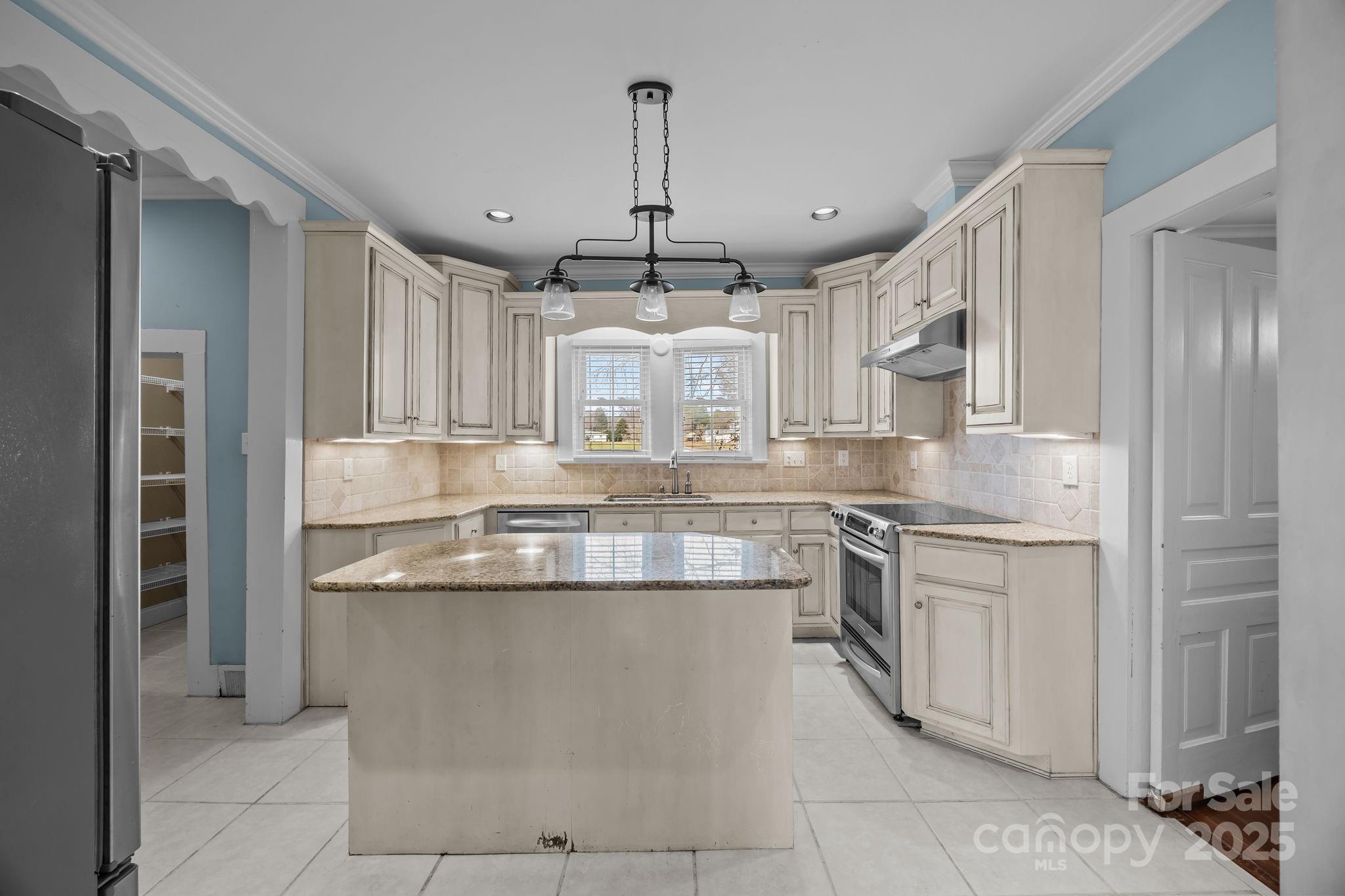 401 W Hoke Street Landis NC 28088