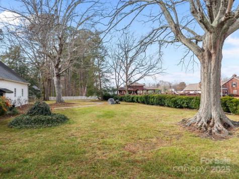 401 W Hoke Street Landis NC 28088