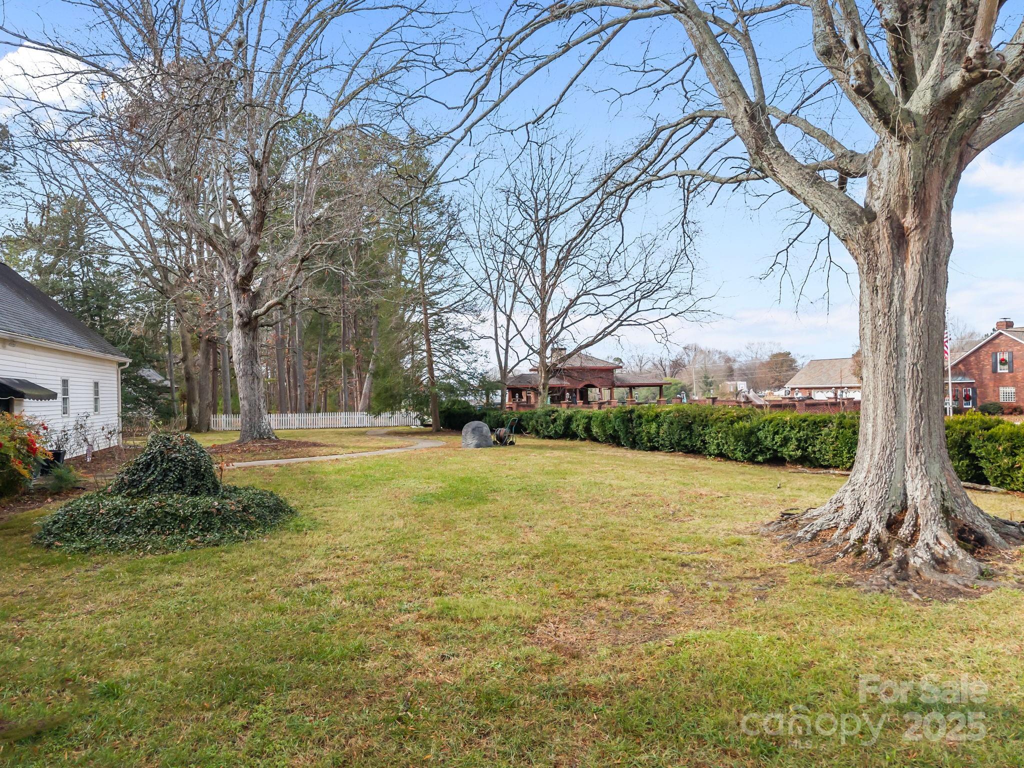 401 W Hoke Street Landis NC 28088