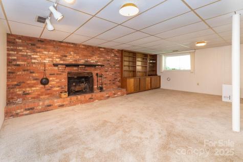 66 Gibson Road Asheville NC 28804