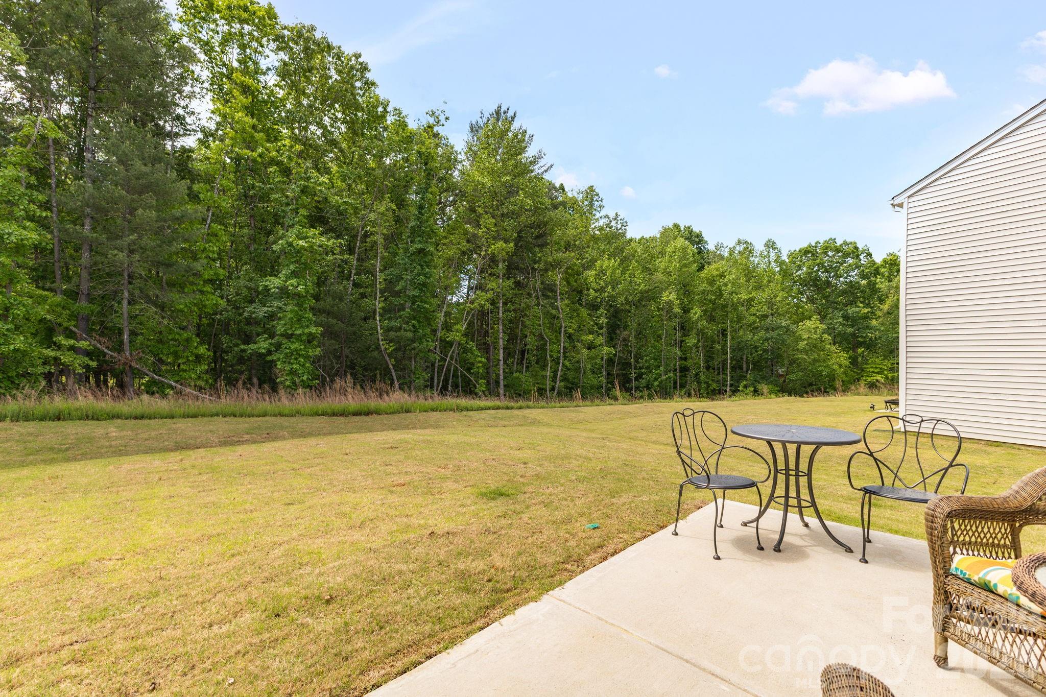 1334 37th Avenue Lane NE Hickory NC 28601
